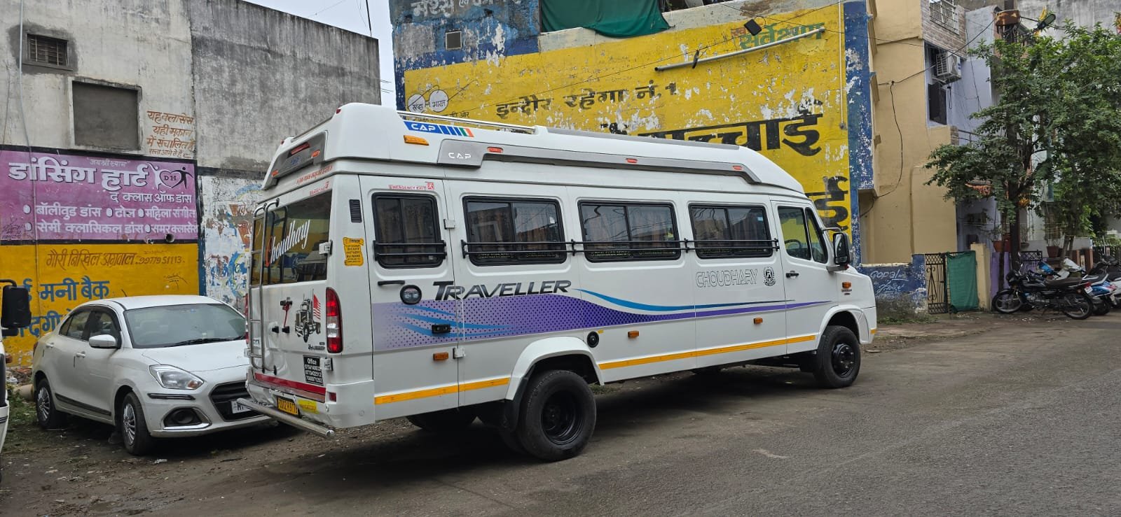 26 Seater Tempo Traveller rental in Indore — photo 3