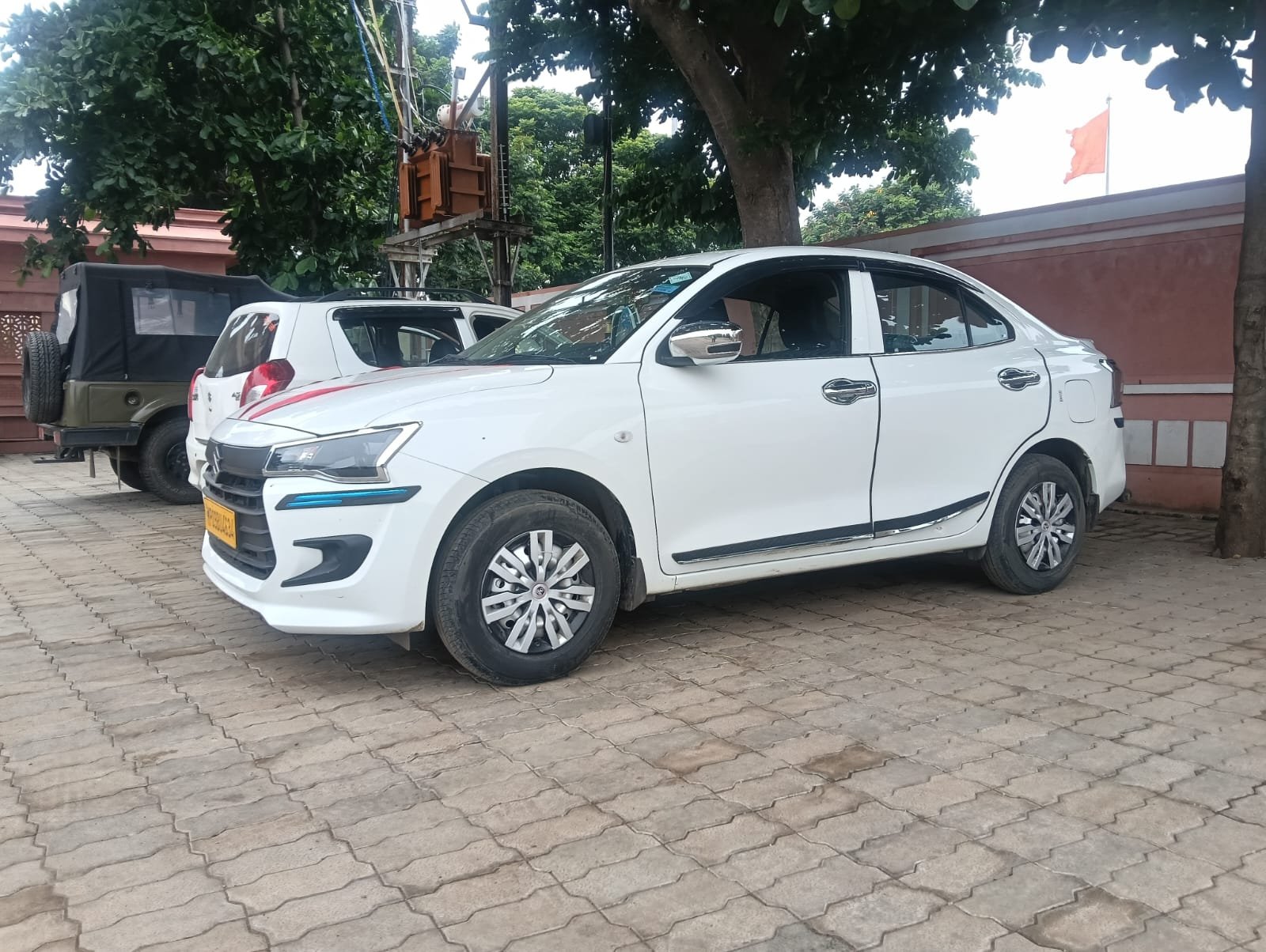 Swift Dzire rental in Indore — photo 3